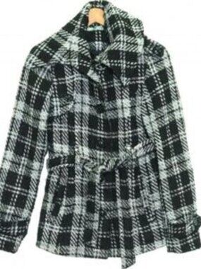 MAURICES Button Front Black & White Plaid Coat with Belt (M)
